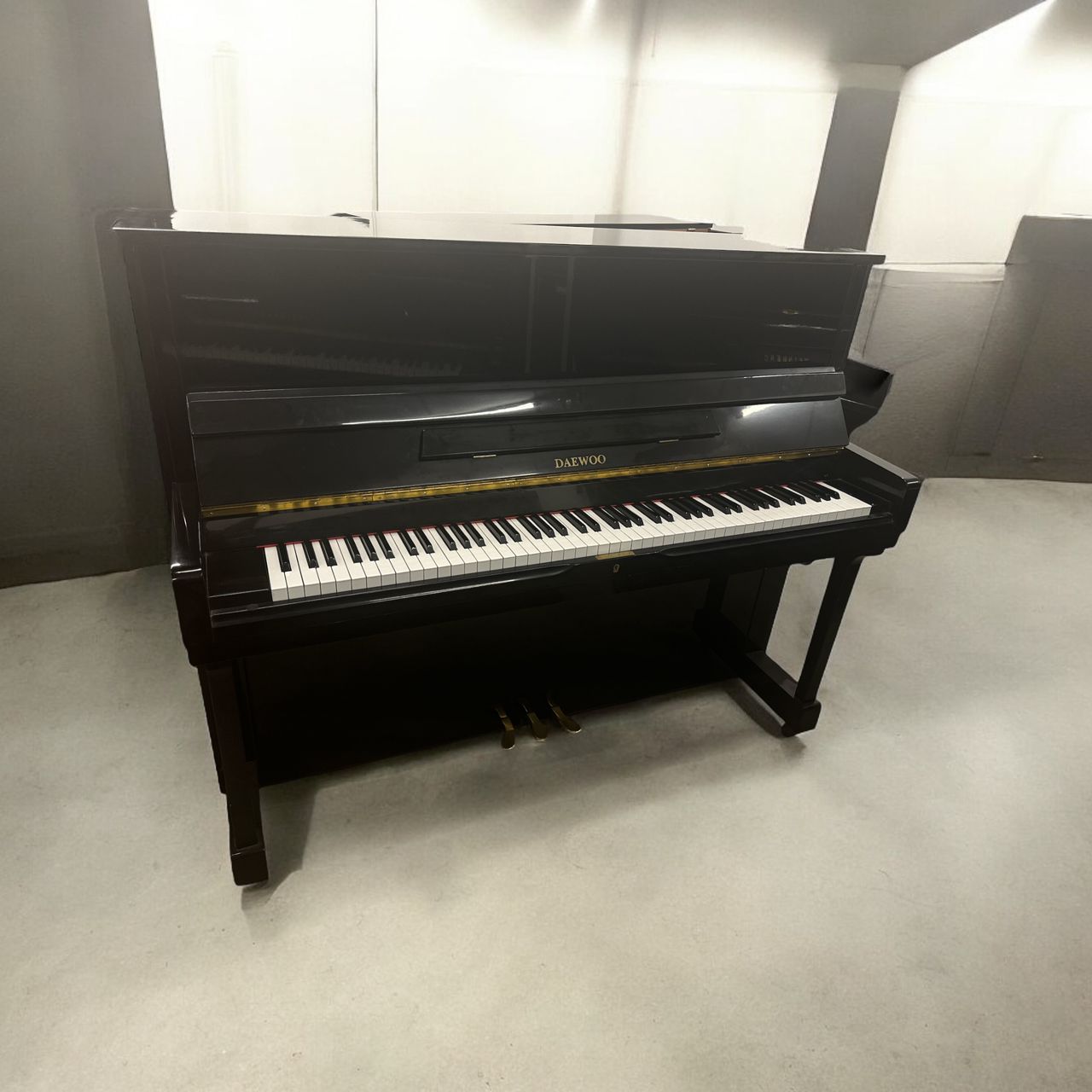 Image for Daewoo RS-18C Upright Piano