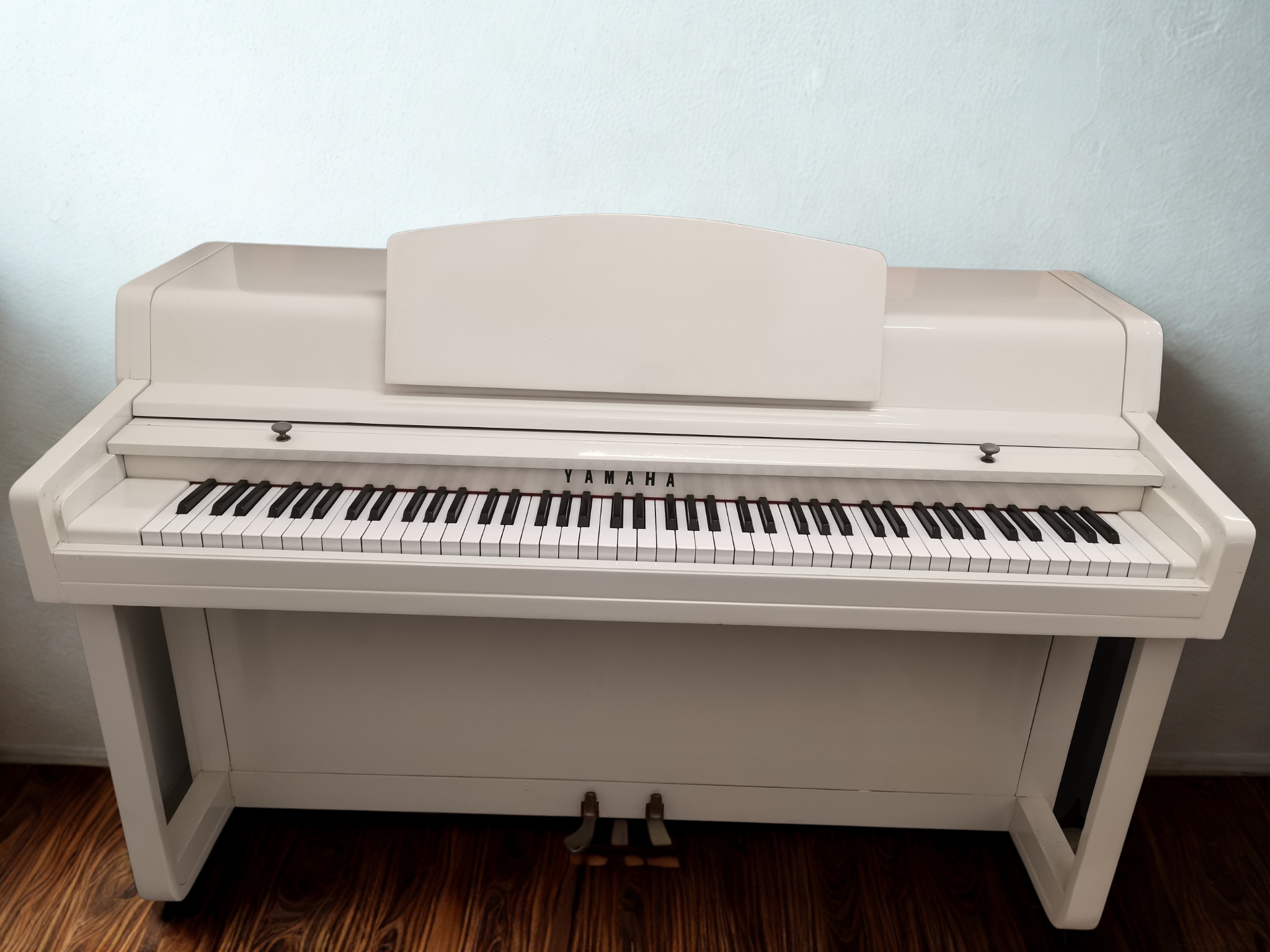 Image for YAMAHA (112027) – UPRIGHT PIANO